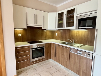 Pronájem bytu 2+kk v osobním vlastnictví 61 m², Praha 5 - Košíře