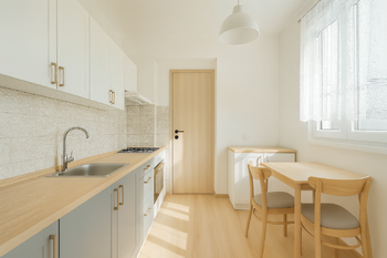 Návrh kuchyně po rekonstrukci - Prodej bytu 2+1 v osobním vlastnictví 53 m², Mladá Boleslav