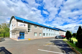 Pronájem kancelářských prostor 1400 m², Horní Jiřetín