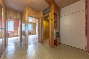 Chodba - Prodej bytu 2+1 v družstevním vlastnictví 66 m², Praha 8 - Čimice