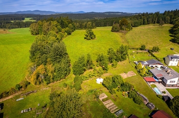 Prodej pozemku 4336 m², Frymburk