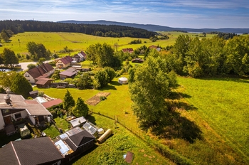 Prodej pozemku 4336 m², Frymburk