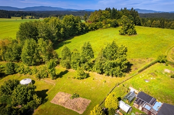 Prodej pozemku 4336 m², Frymburk