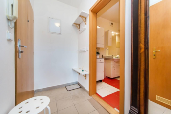 Pronájem bytu 1+kk v osobním vlastnictví 34 m², Praha 4 - Kunratice