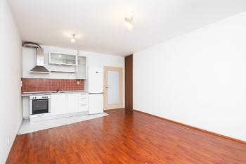Prodej bytu 2+kk v osobním vlastnictví 64 m², Praha 10 - Hostivař