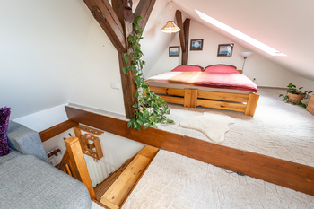 Prodej bytu 1+1 v osobním vlastnictví 22 m², Praha 10 - Uhříněves