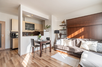 Prodej bytu 2+kk v osobním vlastnictví 56 m², Praha 10 - Uhříněves