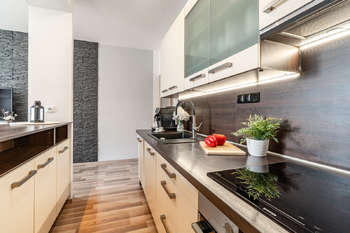 Prodej bytu 2+kk v osobním vlastnictví 56 m², Praha 10 - Uhříněves
