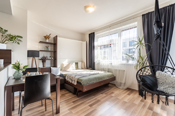 Prodej bytu 2+kk v osobním vlastnictví 56 m², Praha 10 - Uhříněves