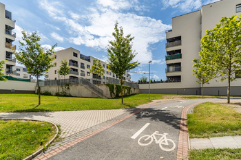 Prodej bytu 2+kk v osobním vlastnictví 56 m², Praha 10 - Uhříněves