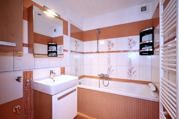 Pronájem bytu 2+1 v osobním vlastnictví 63 m², Poniklá
