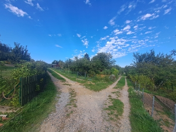 Pronájem pozemku 300 m², Praha 5 - Košíře