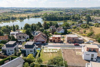 Prodej stavebního pozemku pro výstavbu rodinného domu, Praha Kunratice - Prodej pozemku 694 m², Praha 4 - Kunratice 