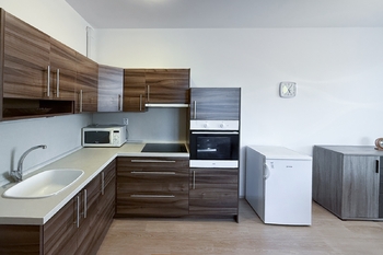 Kuchyňský kout - Pronájem bytu 2+kk v osobním vlastnictví 53 m², Rakovník