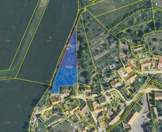 Prodej pozemku 2203 m², Slatina