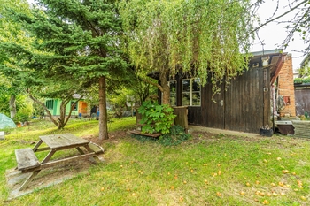Prodej pozemku 489 m², Praha 6 - Suchdol