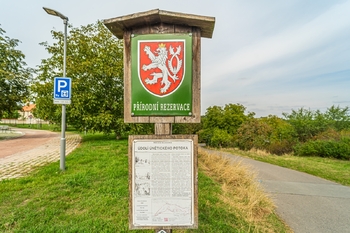 Prodej pozemku 489 m², Praha 6 - Suchdol