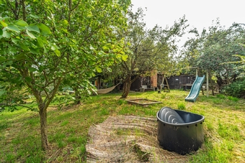Prodej pozemku 489 m², Praha 6 - Suchdol