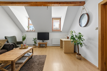 Prodej bytu 3+1 v osobním vlastnictví 78 m², Karlovy Vary