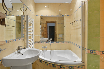 Prodej bytu 3+1 v osobním vlastnictví 78 m², Karlovy Vary