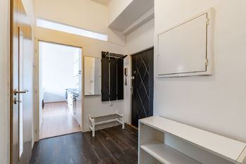 Chodba - Pronájem bytu 3+kk v osobním vlastnictví 65 m², Praha 1 - Staré Město