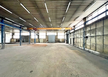 hala E - Pronájem výrobních prostor 6500 m², Horní Jiřetín