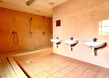 hala E - umývárny - Pronájem výrobních prostor 6500 m², Horní Jiřetín