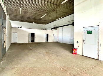 hala E - Pronájem výrobních prostor 6500 m², Horní Jiřetín
