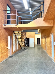 hala E zadní  - Pronájem výrobních prostor 6500 m², Horní Jiřetín