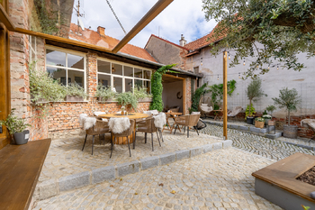 Prodej restaurace 268 m², Kobylí
