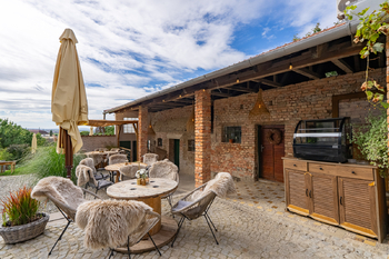 Prodej restaurace 268 m², Kobylí