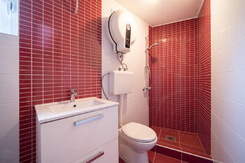 Prodej ubytovacího zařízení 246 m², Vis
