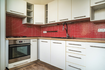 Prodej bytu 3+kk v osobním vlastnictví 69 m², Hradec Králové