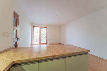 Pronájem bytu 2+kk v osobním vlastnictví 62 m², Praha 10 - Strašnice