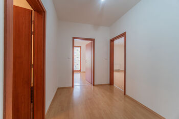 Pronájem bytu 2+kk v osobním vlastnictví 62 m², Praha 10 - Strašnice