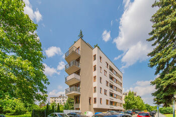 Pronájem bytu 2+kk v osobním vlastnictví 62 m², Praha 10 - Strašnice