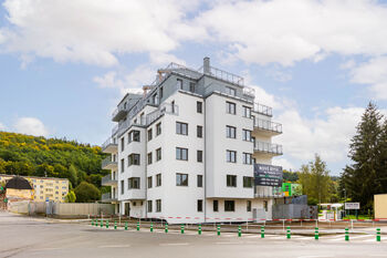 Prodej bytu 2+kk v osobním vlastnictví 86 m², Karlovy Vary
