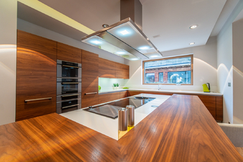 Prodej domu 553 m², Praha 5 - Hlubočepy