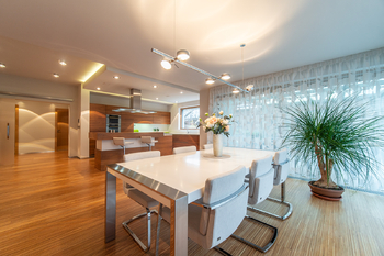 Prodej domu 553 m², Praha 5 - Hlubočepy