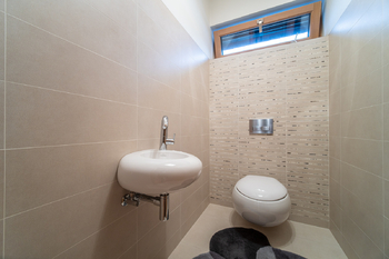 Prodej domu 553 m², Praha 5 - Hlubočepy