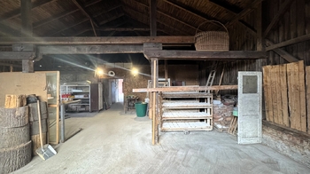 kůlna pro uskladnění dřeva - Pronájem výrobních prostor 159 m², Mšeno