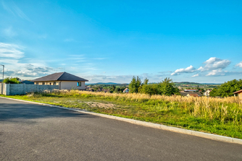 Prodej pozemku 1054 m², Příčovy