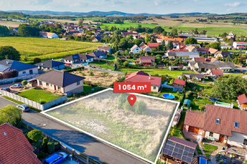 Prodej pozemku 1054 m², Příčovy