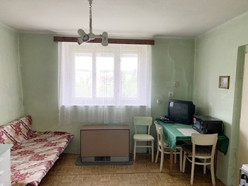 kuchyň - Prodej domu 80 m², Hřebečníky