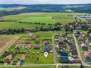 Prodej pozemku 983 m², Mlečice