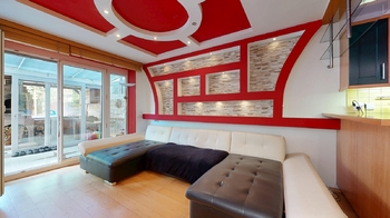Obytná kuchyň - Prodej domu 177 m², Praha 9 - Újezd nad Lesy
