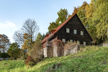 Prodej domu 488 m², Strážné