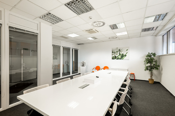 Pronájem kancelářských prostor 683 m², České Budějovice