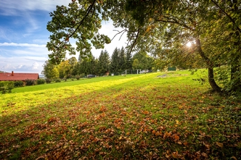 Prodej pozemku 4505 m², Omlenice