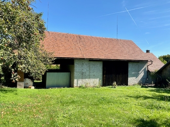 Stodola v bezvadném stavu - Prodej zemědělského objektu 230 m², Nezabudice